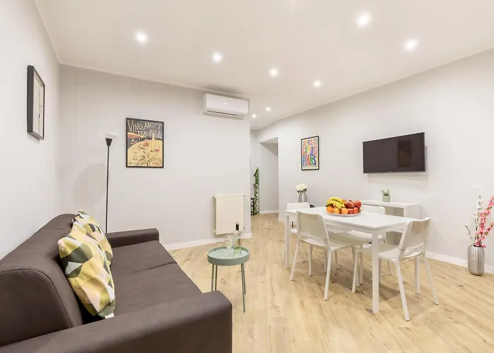 Hostly-Suite Apartment Laterano-Walk To Colosseum