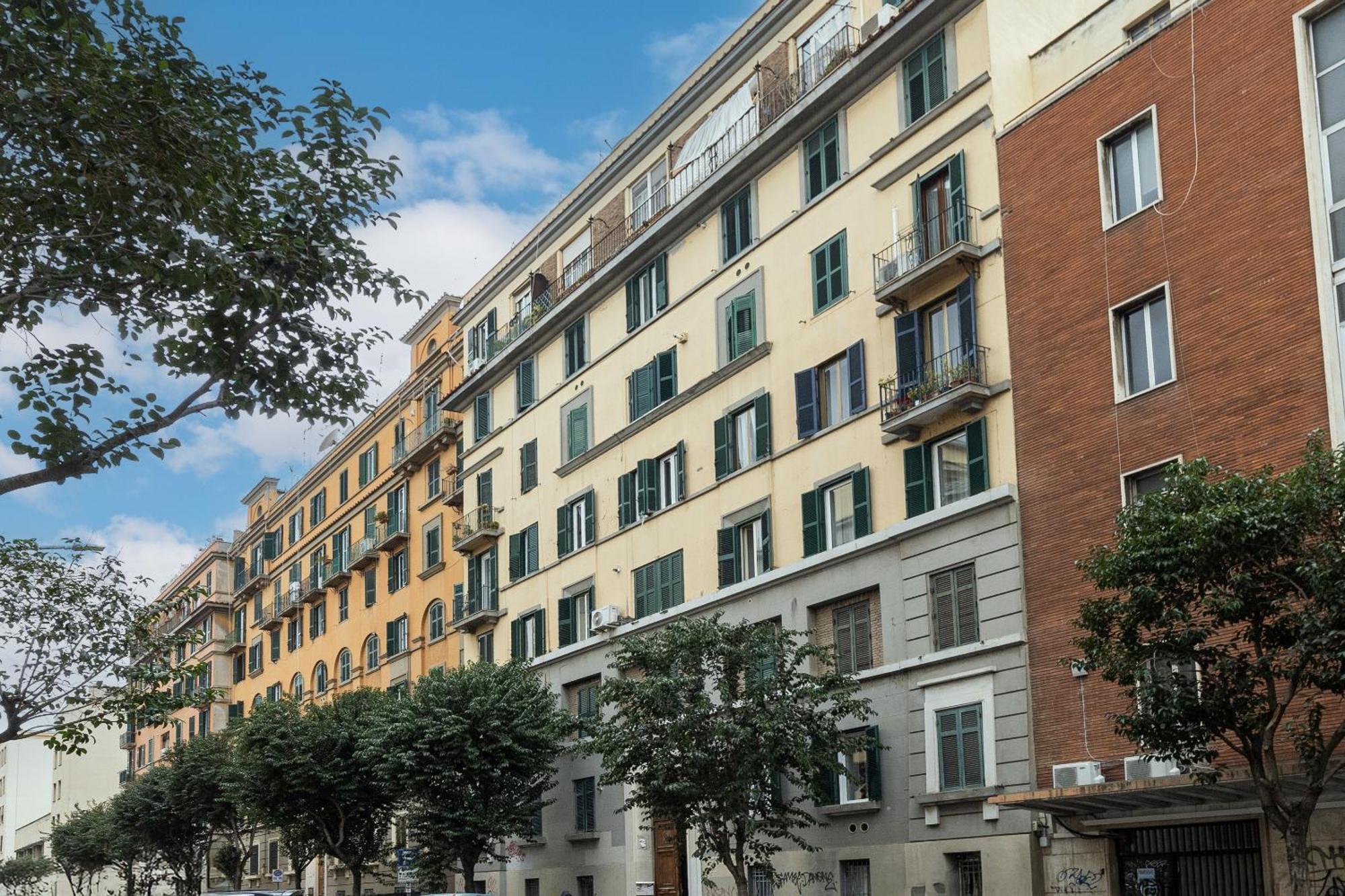 Apartment Hostly-suite Laterano-walk To Colosseum *